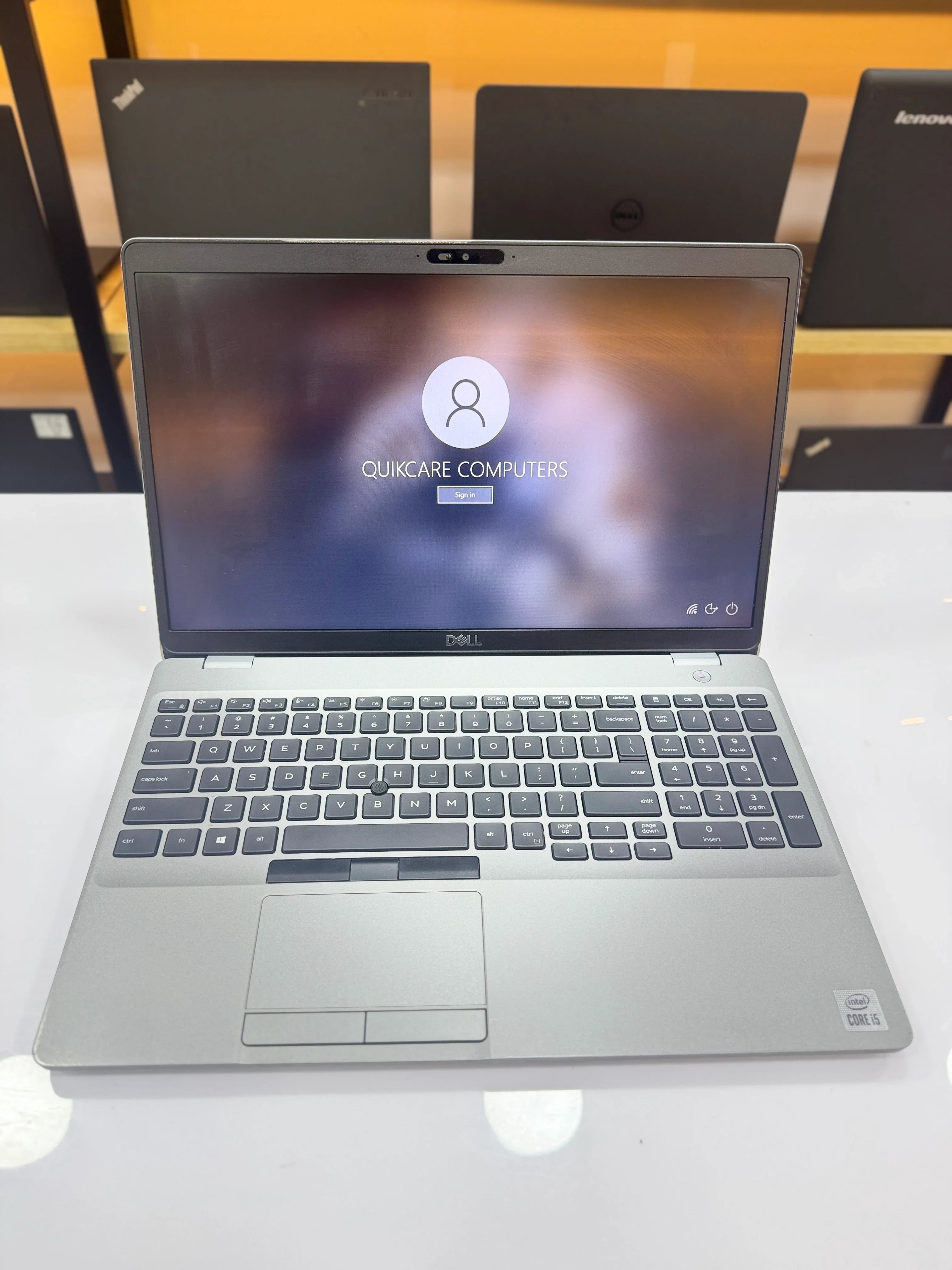 Dell Latitude 5470 CPU i5 6th 8GB Ram HDD 256GBSSD Screen 14 inch  OS Win 10 pro Graphic NA Keyboard Backlit NA Adapter OG Yes Bag No